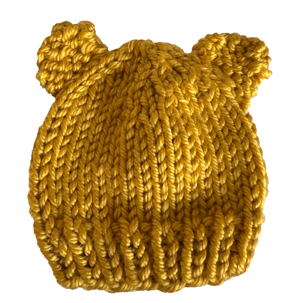 Bear beanie with ribbed edge